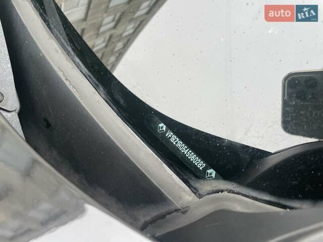 Черный Рено Меган, объемом двигателя 1.6 л и пробегом 108 тыс. км за 8000 $, фото 56 на Automoto.ua