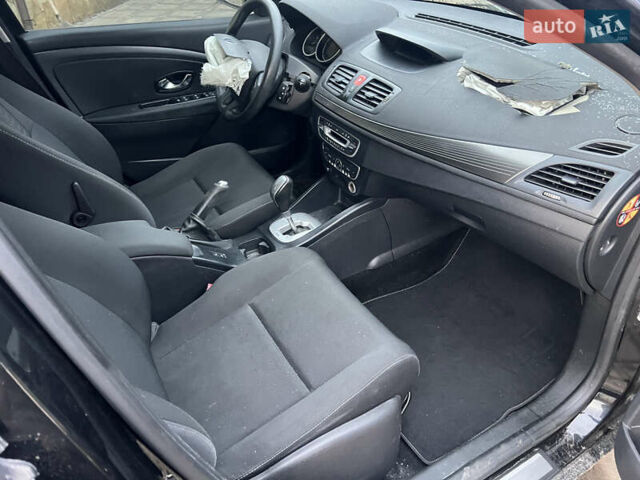 Чорний Рено Меган, об'ємом двигуна 1.46 л та пробігом 170 тис. км за 2500 $, фото 11 на Automoto.ua