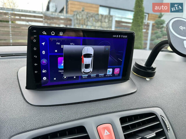 Рено Меган 2011 в Стрые на Automoto.ua Черный Рено Меган, объемом двигателя 1.6 л и пробегом 255 тыс. км за 6950 $, фото 1 на Automoto.ua