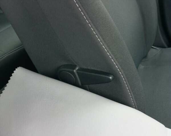 Черный Рено Меган, объемом двигателя 1.6 л и пробегом 164 тыс. км за 8100 $, фото 8 на Automoto.ua