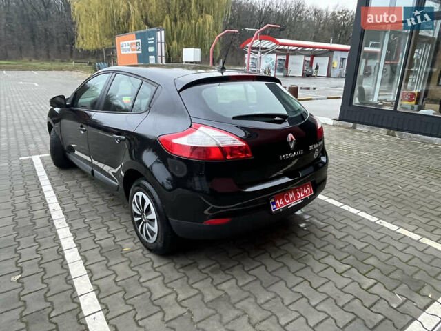 Черный Рено Меган, объемом двигателя 1.6 л и пробегом 153 тыс. км за 7200 $, фото 17 на Automoto.ua