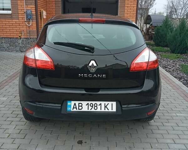 Черный Рено Меган, объемом двигателя 1.6 л и пробегом 164 тыс. км за 8100 $, фото 2 на Automoto.ua