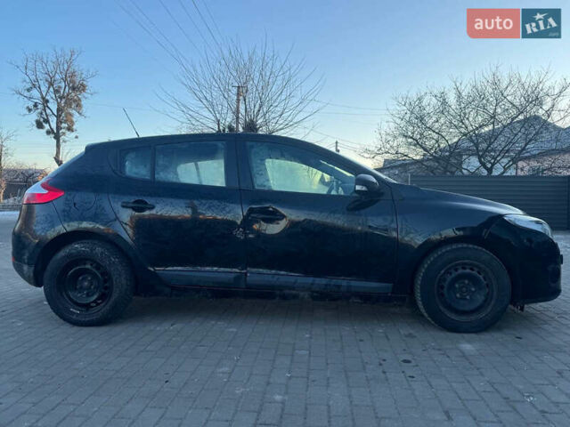 Чорний Рено Меган, об'ємом двигуна 1.6 л та пробігом 187 тис. км за 4450 $, фото 3 на Automoto.ua