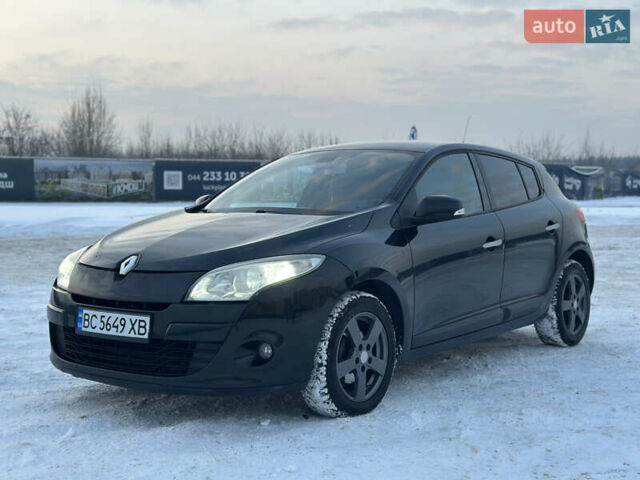 Черный Рено Меган, объемом двигателя 1.46 л и пробегом 242 тыс. км за 6250 $, фото 7 на Automoto.ua