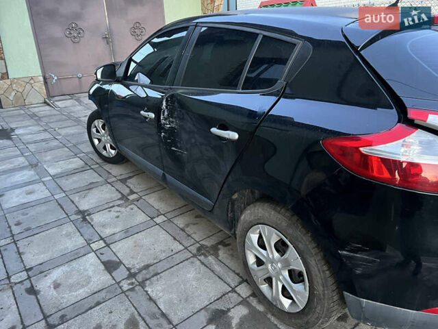 Чорний Рено Меган, об'ємом двигуна 1.46 л та пробігом 170 тис. км за 2500 $, фото 2 на Automoto.ua