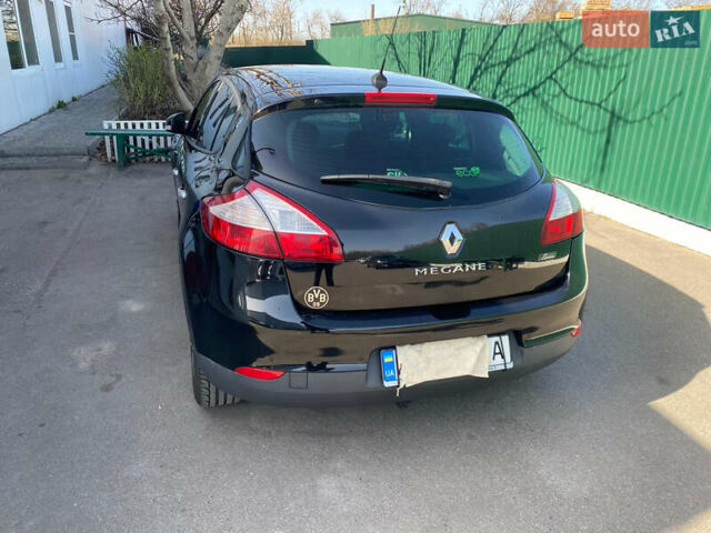 Черный Рено Меган, объемом двигателя 1.46 л и пробегом 270 тыс. км за 7300 $, фото 6 на Automoto.ua