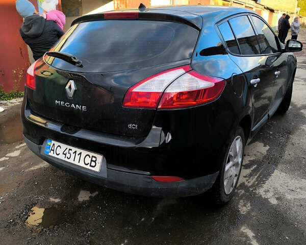 Рено Меган 2011 у Луцьку на Automoto.ua Чорний Рено Меган, об'ємом двигуна 1.46 л та пробігом 221 тис. км за 6900 $, фото 2 на Automoto.ua