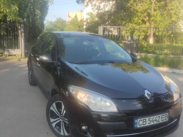 Черный Рено Меган, объемом двигателя 1.5 л и пробегом 220 тыс. км за 7000 $, фото 4 на Automoto.ua