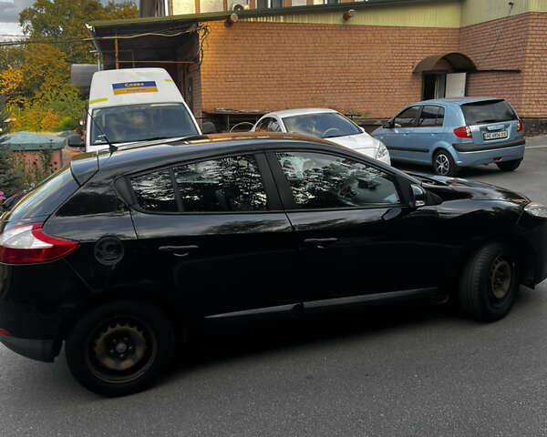 Рено Меган 2011 в Днепре (Днепропетровске) на Automoto.ua Черный Рено Меган, объемом двигателя 1.5 л и пробегом 179 тыс. км за 6499 $, фото 8 на Automoto.ua