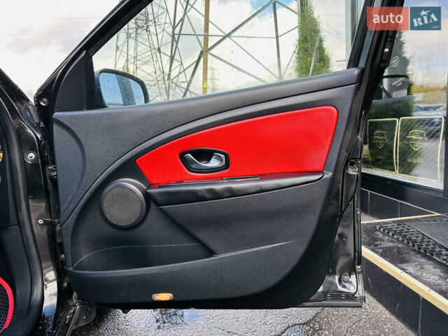 Черный Рено Меган, объемом двигателя 1.6 л и пробегом 250 тыс. км за 6500 $, фото 23 на Automoto.ua