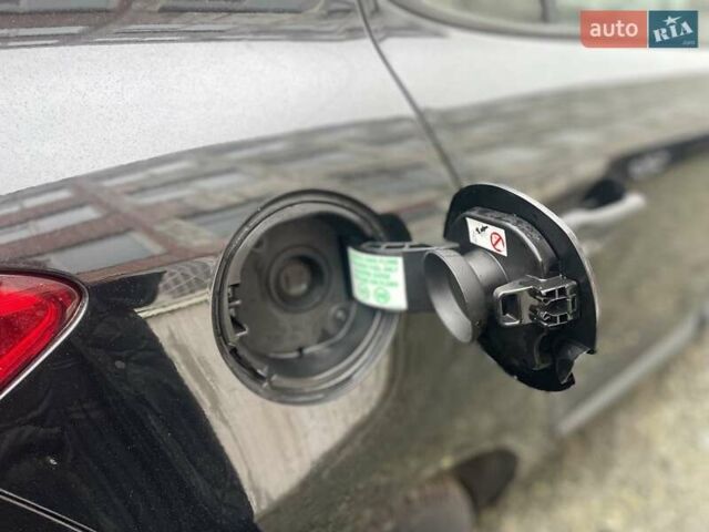 Черный Рено Меган, объемом двигателя 1.6 л и пробегом 108 тыс. км за 8000 $, фото 57 на Automoto.ua
