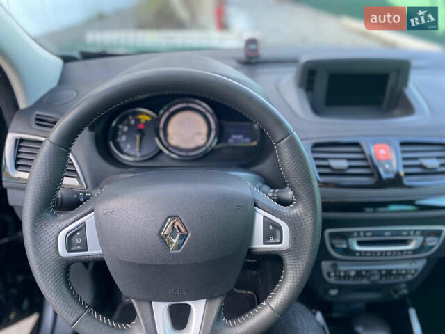 Черный Рено Меган, объемом двигателя 1.46 л и пробегом 270 тыс. км за 7300 $, фото 35 на Automoto.ua