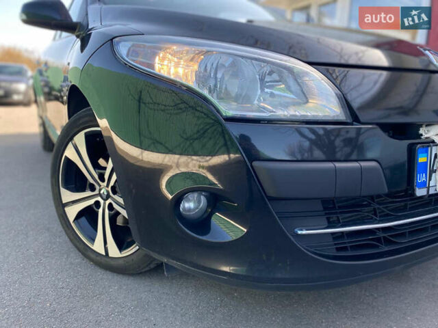 Черный Рено Меган, объемом двигателя 1.46 л и пробегом 270 тыс. км за 7300 $, фото 43 на Automoto.ua