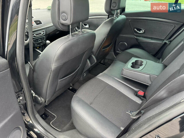 Чорний Рено Меган, об'ємом двигуна 1.5 л та пробігом 229 тис. км за 8650 $, фото 16 на Automoto.ua