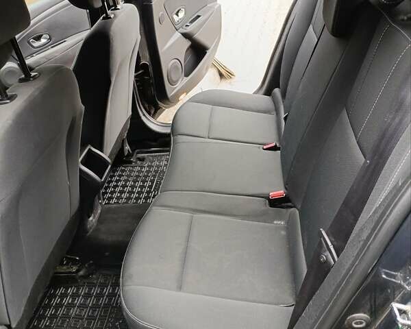 Чорний Рено Меган, об'ємом двигуна 1.46 л та пробігом 333 тис. км за 6600 $, фото 5 на Automoto.ua