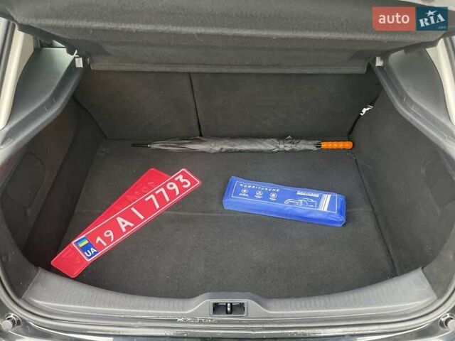 Черный Рено Меган, объемом двигателя 1.6 л и пробегом 108 тыс. км за 8000 $, фото 39 на Automoto.ua