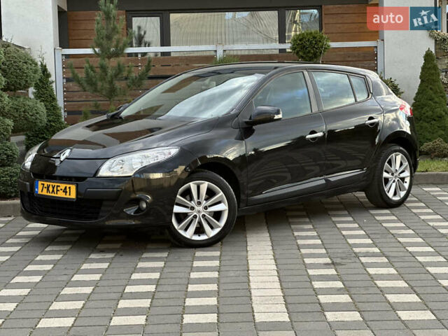 Рено Меган 2011 в Стрые на Automoto.ua Черный Рено Меган, объемом двигателя 1.6 л и пробегом 255 тыс. км за 6950 $, фото 5 на Automoto.ua
