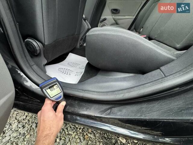 Черный Рено Меган, объемом двигателя 1.6 л и пробегом 108 тыс. км за 8000 $, фото 85 на Automoto.ua