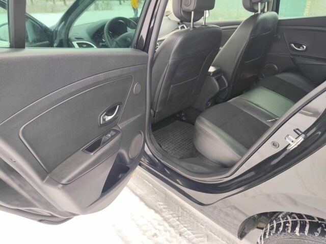 Черный Рено Меган, объемом двигателя 1.5 л и пробегом 129 тыс. км за 7950 $, фото 18 на Automoto.ua