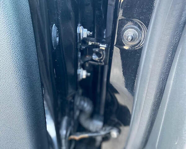 Черный Рено Меган, объемом двигателя 1.46 л и пробегом 270 тыс. км за 7300 $, фото 25 на Automoto.ua