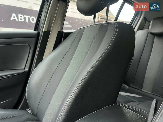 Черный Рено Меган, объемом двигателя 1.46 л и пробегом 267 тыс. км за 6999 $, фото 21 на Automoto.ua