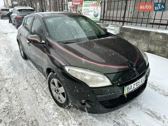 Черный Рено Меган, объемом двигателя 1.6 л и пробегом 260 тыс. км за 4199 $, фото 1 на Automoto.ua