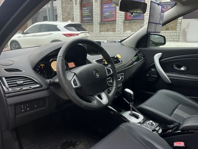 Рено Меган 2011 в Белой Церкве на Automoto.ua Черный Рено Меган, объемом двигателя 1.5 л и пробегом 267 тыс. км за 6999 $, фото 9 на Automoto.ua