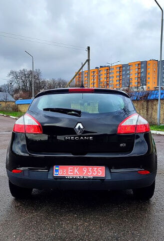 Черный Рено Меган, объемом двигателя 1.5 л и пробегом 196 тыс. км за 7250 $, фото 3 на Automoto.ua