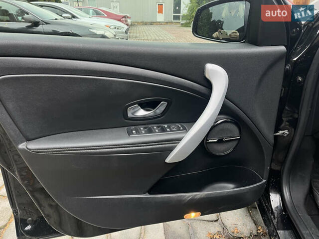 Черный Рено Меган, объемом двигателя 1.46 л и пробегом 267 тыс. км за 6999 $, фото 12 на Automoto.ua