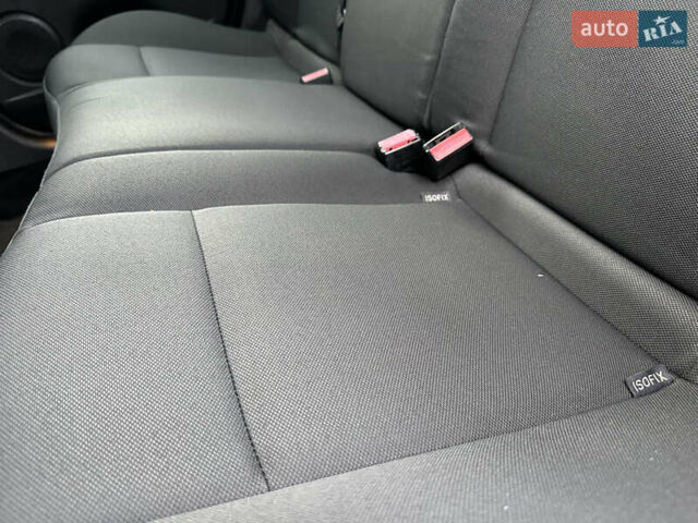 Рено Меган 2011 в Стрые на Automoto.ua Черный Рено Меган, объемом двигателя 1.6 л и пробегом 255 тыс. км за 6950 $, фото 99 на Automoto.ua