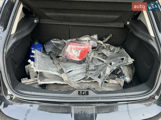 Чорний Рено Меган, об'ємом двигуна 1.46 л та пробігом 170 тис. км за 2500 $, фото 16 на Automoto.ua