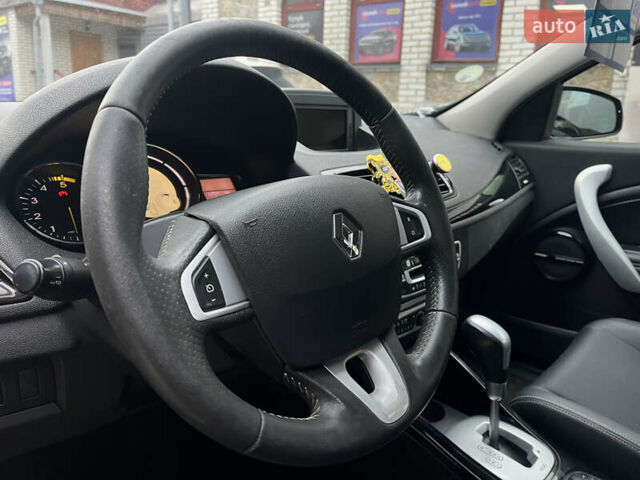 Черный Рено Меган, объемом двигателя 1.46 л и пробегом 267 тыс. км за 6999 $, фото 16 на Automoto.ua