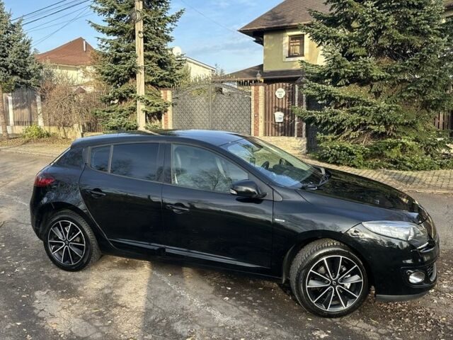 Черный Рено Меган, объемом двигателя 1.5 л и пробегом 230 тыс. км за 8900 $, фото 4 на Automoto.ua