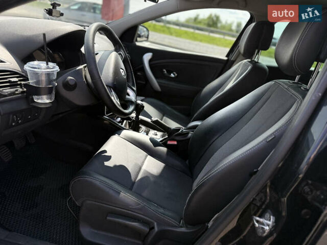 Черный Рено Меган, объемом двигателя 1.5 л и пробегом 286 тыс. км за 7700 $, фото 9 на Automoto.ua