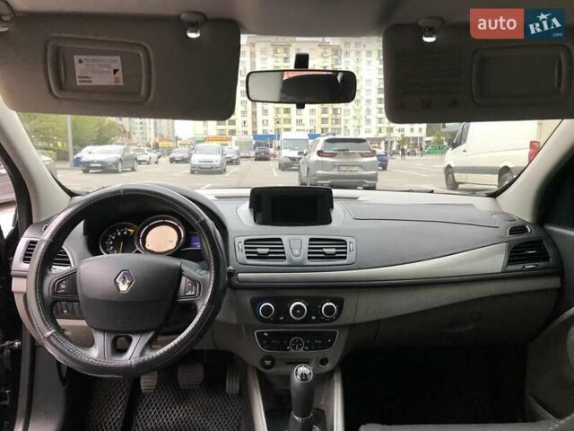 Чорний Рено Меган, об'ємом двигуна 1.6 л та пробігом 204 тис. км за 7500 $, фото 15 на Automoto.ua
