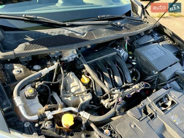 Чорний Рено Меган, об'ємом двигуна 1.6 л та пробігом 177 тис. км за 8300 $, фото 18 на Automoto.ua