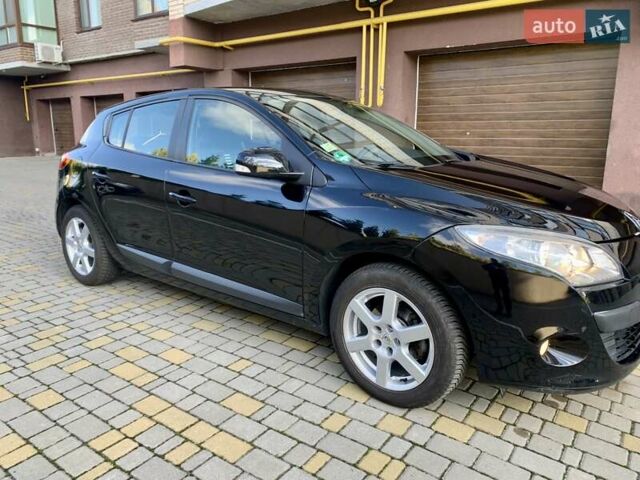 Чорний Рено Меган, об'ємом двигуна 1.6 л та пробігом 185 тис. км за 7950 $, фото 6 на Automoto.ua