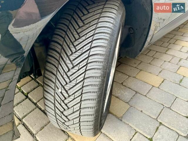 Чорний Рено Меган, об'ємом двигуна 1.6 л та пробігом 177 тис. км за 8300 $, фото 12 на Automoto.ua