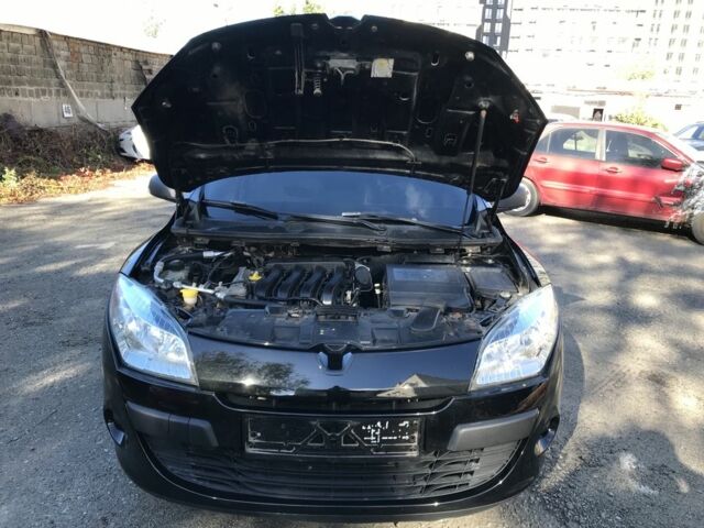Чорний Рено Меган, об'ємом двигуна 1.5 л та пробігом 2 тис. км за 6800 $, фото 6 на Automoto.ua