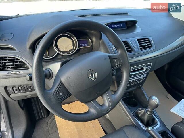 Чорний Рено Меган, об'ємом двигуна 1.6 л та пробігом 247 тис. км за 6850 $, фото 15 на Automoto.ua