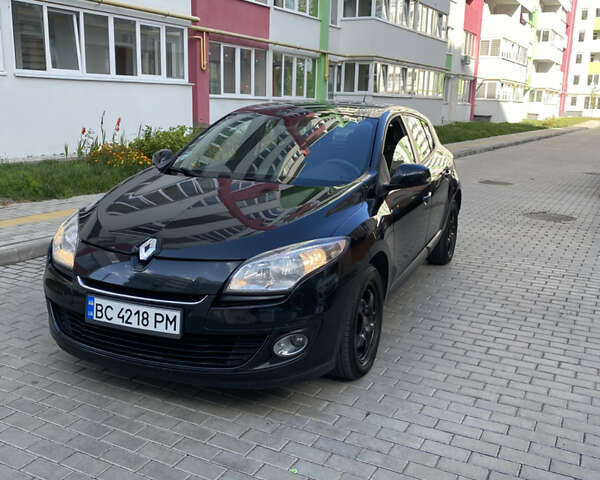 Чорний Рено Меган, об'ємом двигуна 1.46 л та пробігом 237 тис. км за 6700 $, фото 1 на Automoto.ua