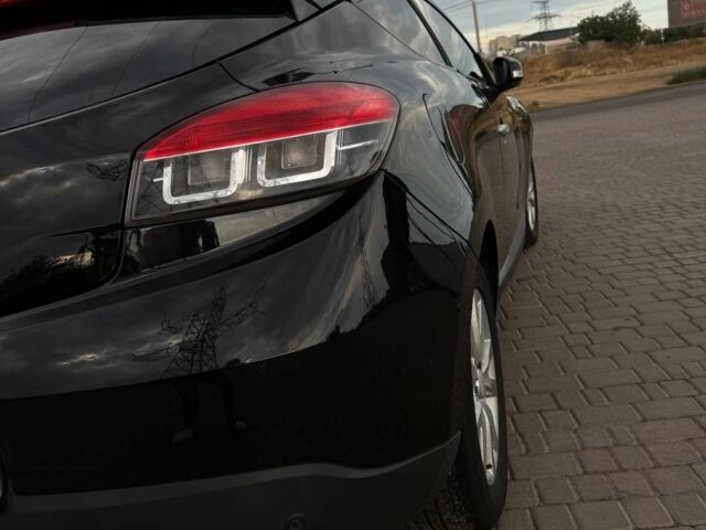 Рено Меган 2012 у Одесі на Automoto.ua Чорний Рено Меган, об'ємом двигуна 1.5 л та пробігом 244 тис. км за 7600 $, фото 7 на Automoto.ua