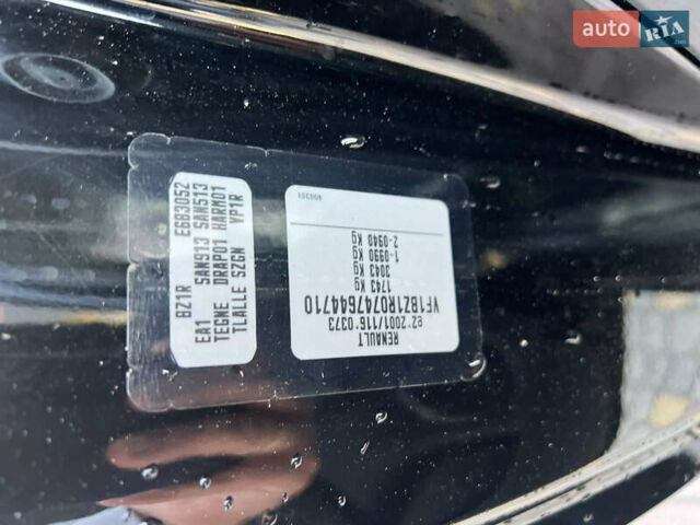 Черный Рено Меган, объемом двигателя 1.6 л и пробегом 210 тыс. км за 7600 $, фото 8 на Automoto.ua
