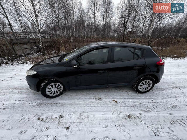 Чорний Рено Меган, об'ємом двигуна 1.6 л та пробігом 241 тис. км за 6000 $, фото 2 на Automoto.ua