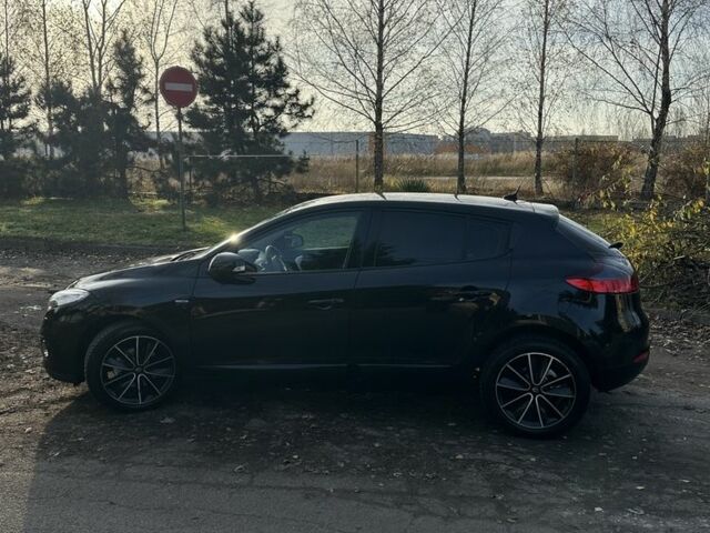 Черный Рено Меган, объемом двигателя 1.5 л и пробегом 230 тыс. км за 8900 $, фото 7 на Automoto.ua