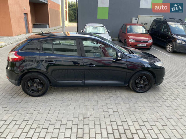 Чорний Рено Меган, об'ємом двигуна 1.46 л та пробігом 237 тис. км за 6700 $, фото 9 на Automoto.ua