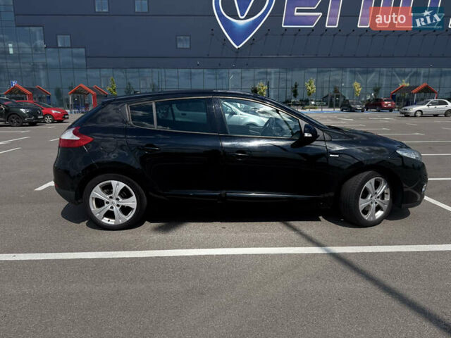 Черный Рено Меган, объемом двигателя 1.5 л и пробегом 286 тыс. км за 7700 $, фото 18 на Automoto.ua