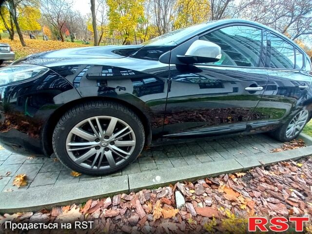 Чорний Рено Меган, об'ємом двигуна 1.5 л та пробігом 195 тис. км за 9500 $, фото 8 на Automoto.ua