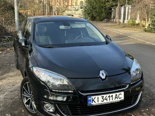 Черный Рено Меган, объемом двигателя 1.5 л и пробегом 230 тыс. км за 8900 $, фото 1 на Automoto.ua