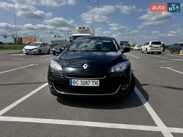 Черный Рено Меган, объемом двигателя 1.5 л и пробегом 286 тыс. км за 7700 $, фото 7 на Automoto.ua